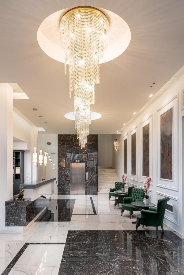 Hotel Leul De Aur Sebeş Eksteriør billede